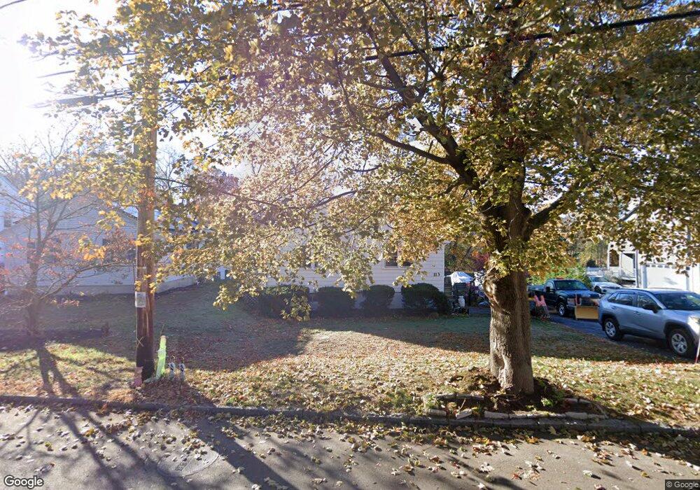 113 Thesda St, Arlington, MA 02474 - photo 1