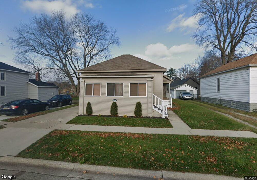 1203 Myrtle St, Port Huron, MI 48060 - photo 1
