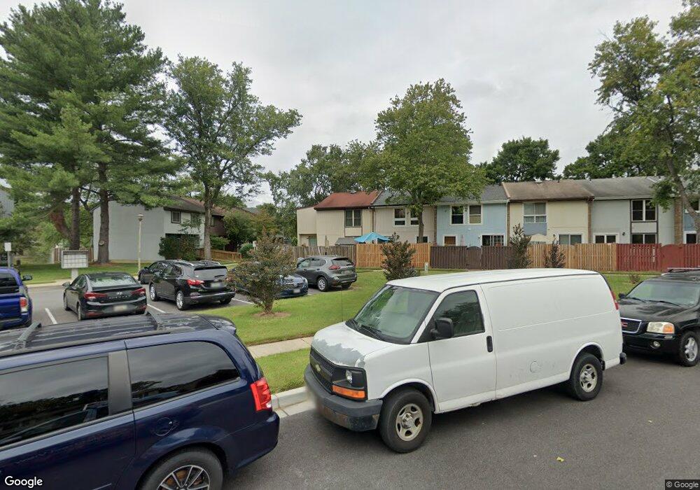 2006 Cambridge Dr unit 21, Crofton, MD 21114 - photo 1