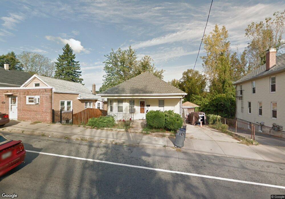 1433 Plainfield Pike, Johnston, RI 02919 - photo 1