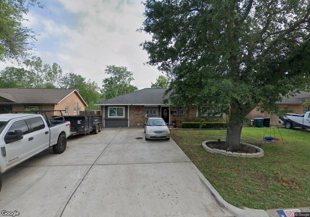 5806 Melanite St, Houston, TX 77053 - photo 1