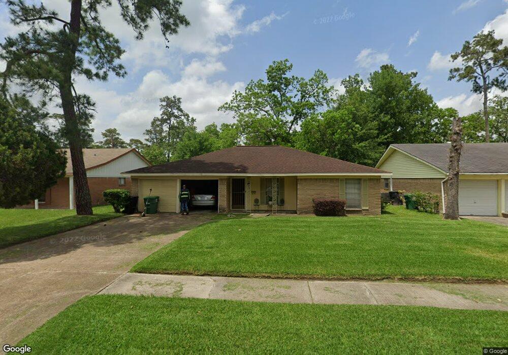 7713 Sterlingshire St, Houston, TX 77016 - photo 1