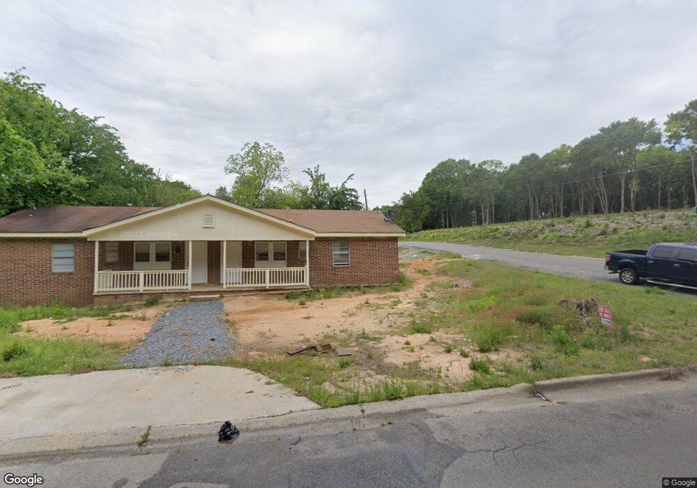 2305 Felton Ave, Macon, GA 31206 - photo 1