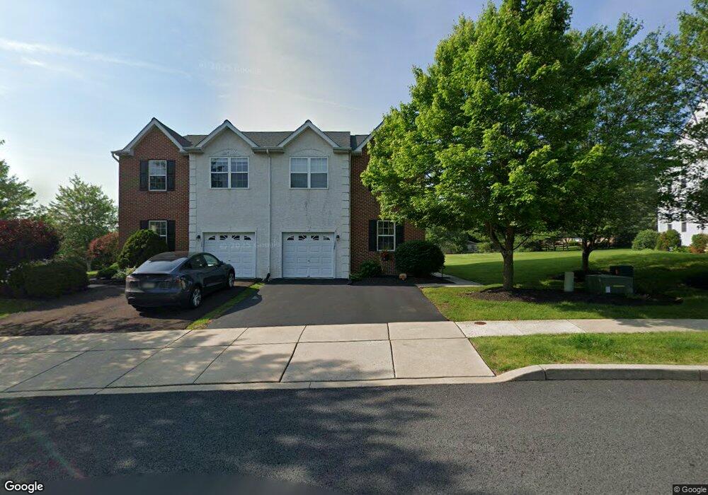 288 Hampshire Dr, Sellersville, PA 18960 - photo 1