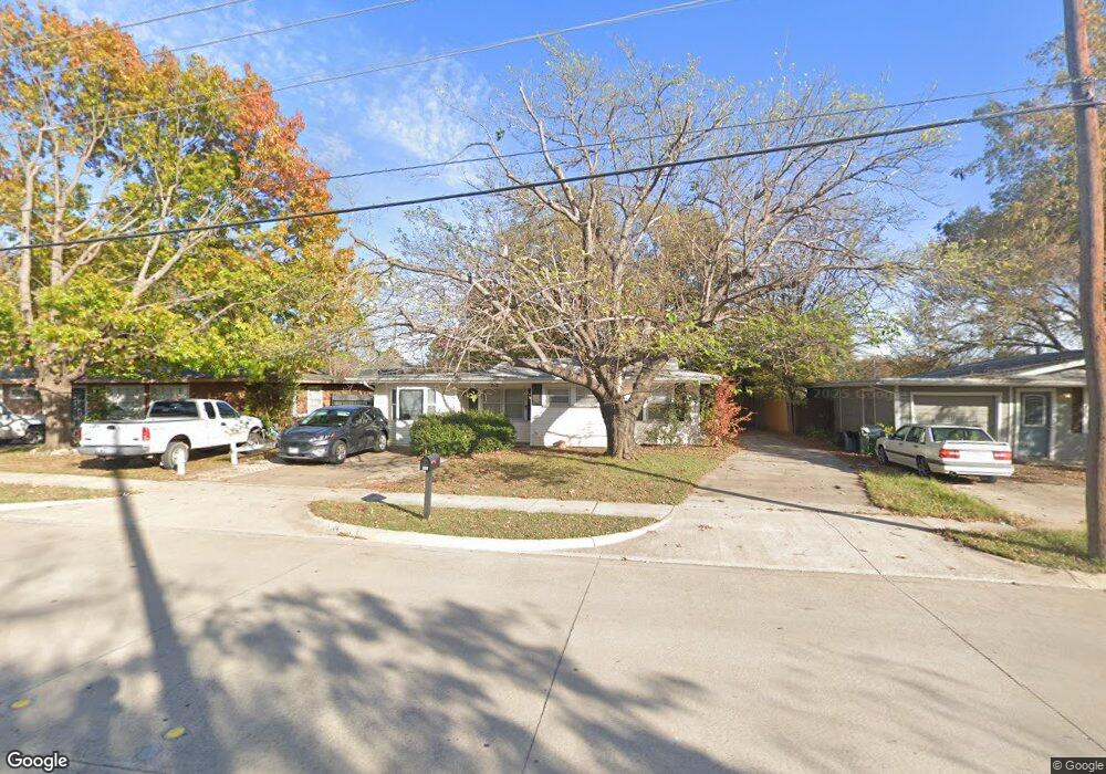 312 Bellaire Dr, Hurst, TX 76053 - photo 1