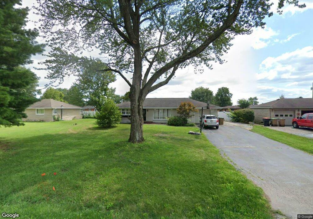 2119 Sims Dr, Columbus, IN 47203 - photo 1