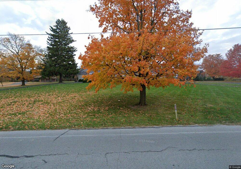 11635 Glynwood Rd, Wapakoneta, OH 45895 - photo 1