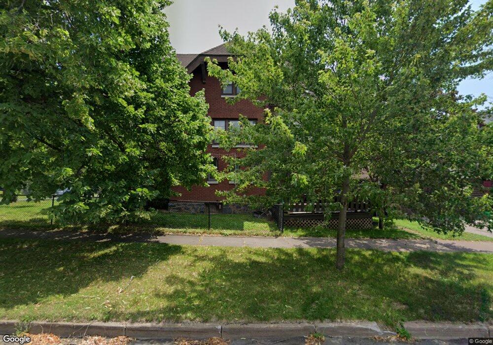 421 N 23rd Ave E, Duluth, MN 55812 - photo 1