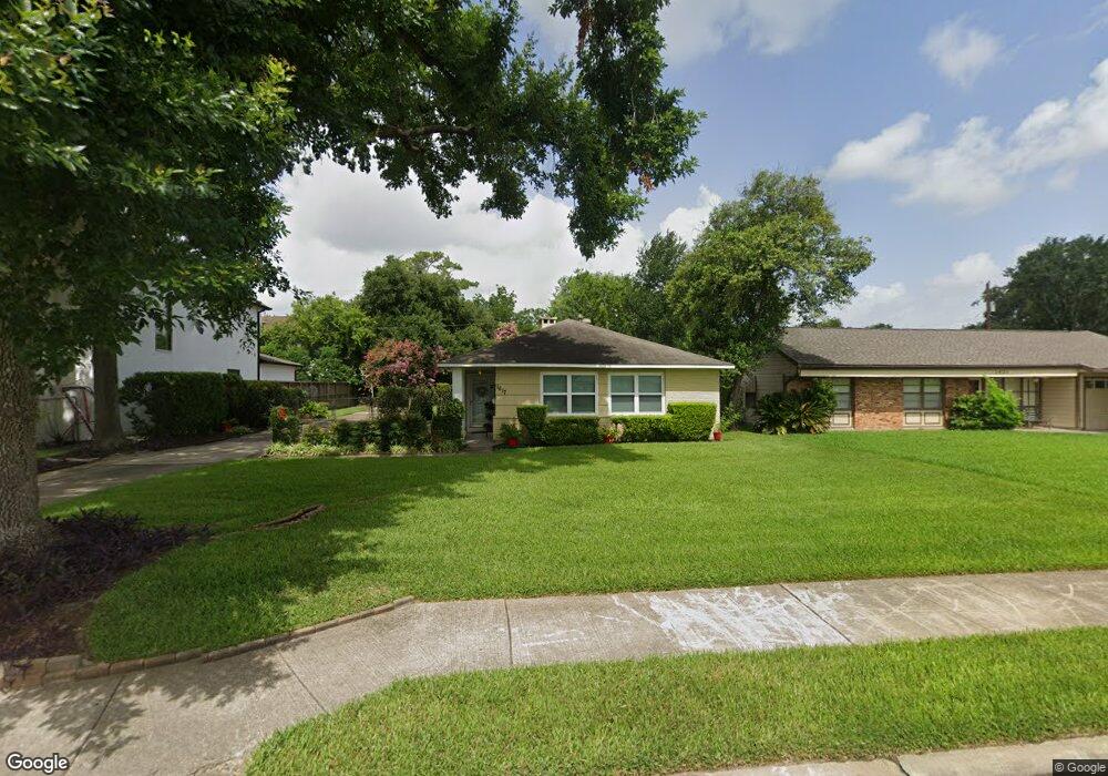 1617 Bayram Dr, Houston, TX 77055 - photo 1