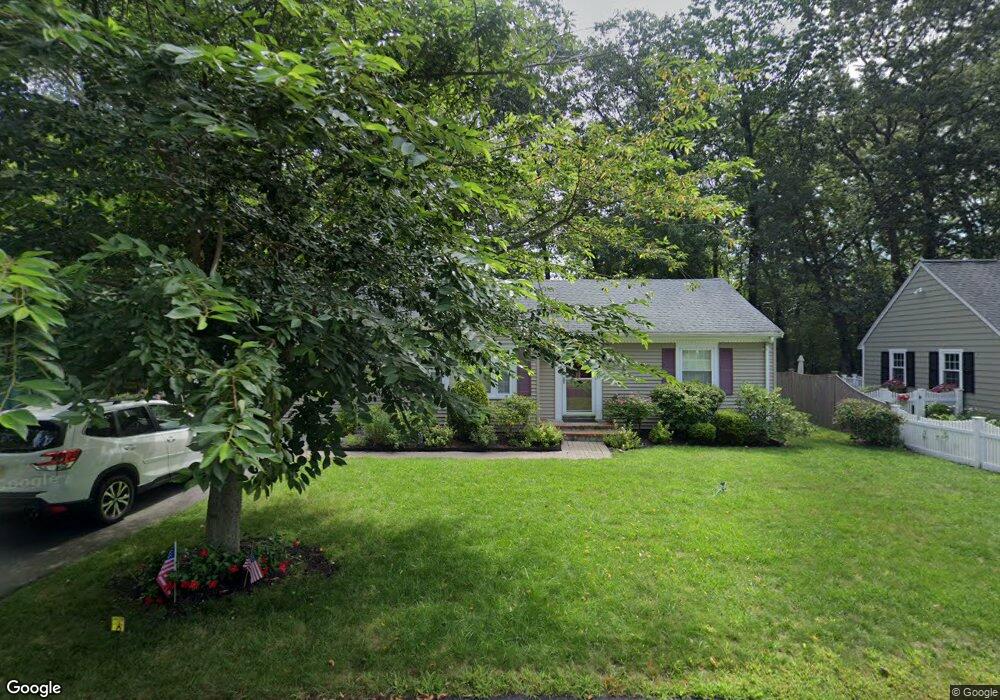 70 Cottage Ln, Weymouth, MA 02188 - photo 1