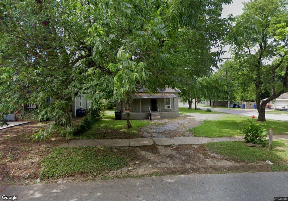 430 W Day St, Denison, TX 75020 - photo 1