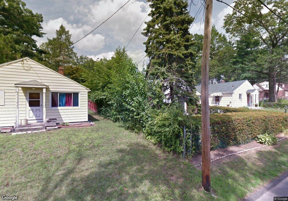 60 Harding Ave, Bloomfield, CT 06002 - photo 1