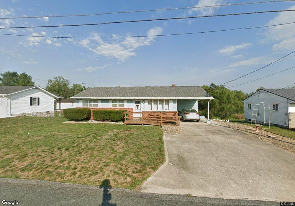 3372 Westview Cir, Greencastle, PA 17225 - photo 1