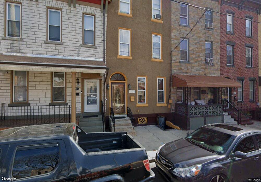 317 S 3rd St, Reading, PA 19602 - photo 1