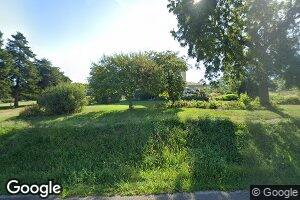 917 S 7th St, Hiawatha, KS 66434