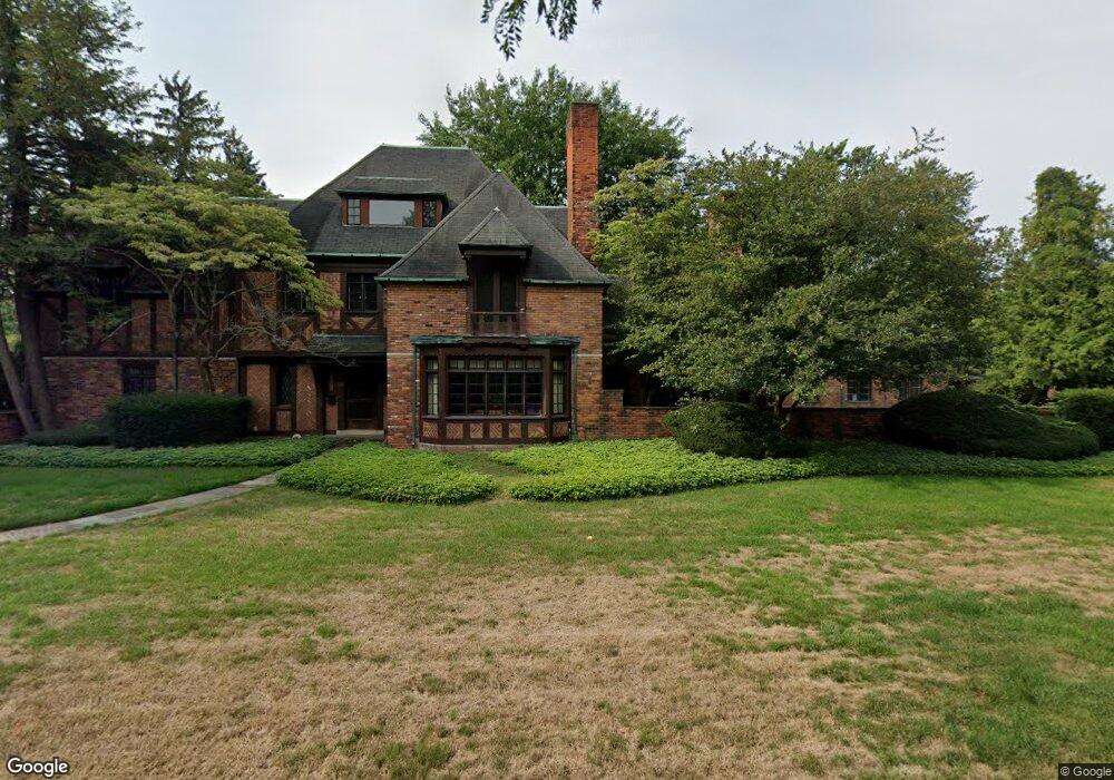 69 Cloverly Rd, Grosse Pointe Farms, MI 48236 - photo 1