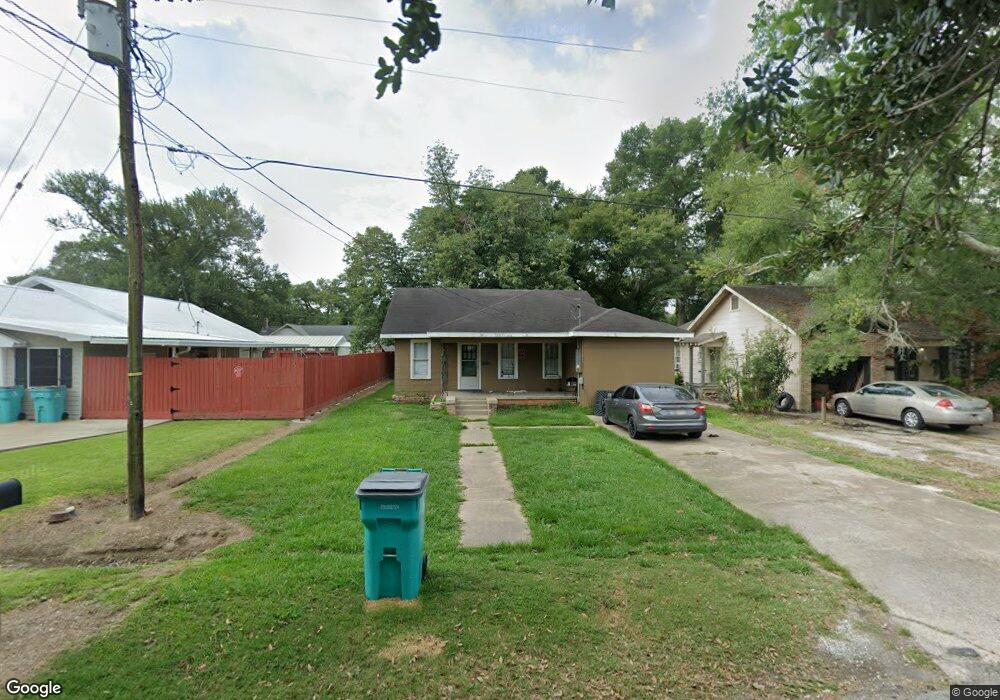 821 W Walnut Ave, Eunice, LA 70535 - photo 1