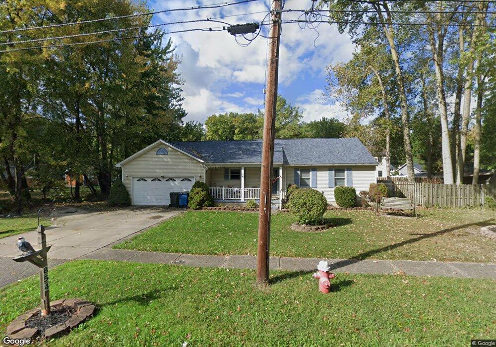 854 Maplewood Ave, Sheffield Lake, OH 44054 - photo 1