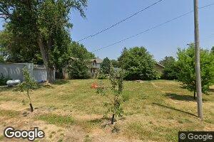 105 E Pekin St, New Holland, IL 62671