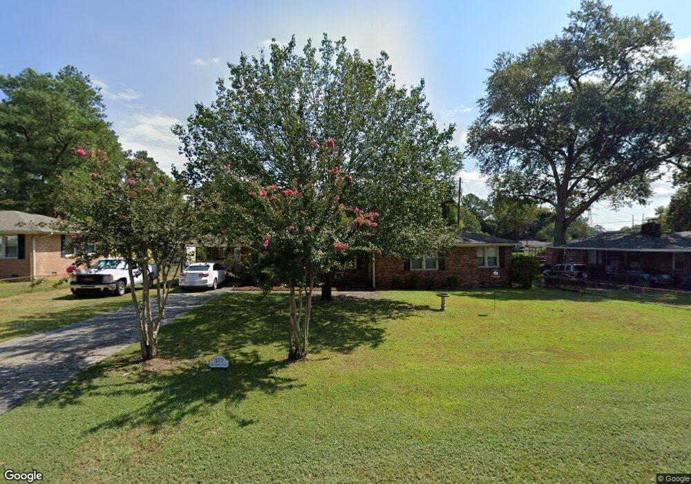 577 Rainbow Cir, West Columbia, SC 29170 - photo 1