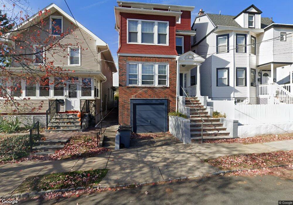 151 Watchung Ave unit 2, West Orange, NJ 07052 - photo 1