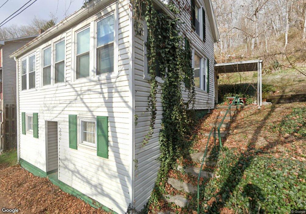 251 Hillside St, Everett, PA 15537 - photo 1