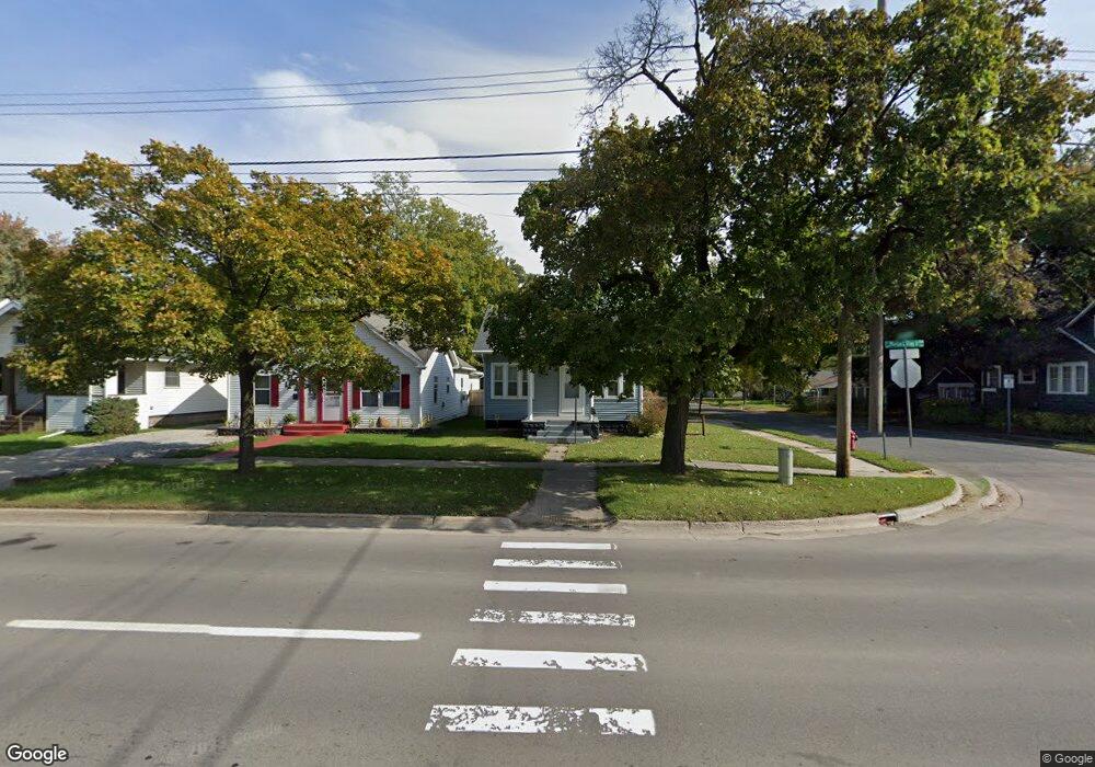 2421 S Mlk Blvd, Lansing, MI 48910 - photo 1