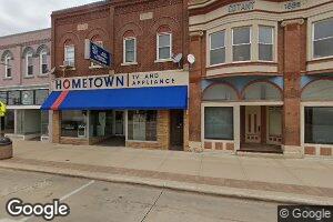 13 W Main St, New Hampton, IA 50659