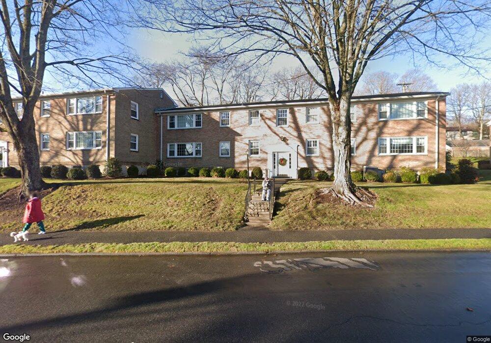 94C Heritage Hill Rd, New Canaan, CT 06840 - photo 1