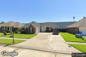 216 E Pin Oak Dr, Saint Rose, LA 70087