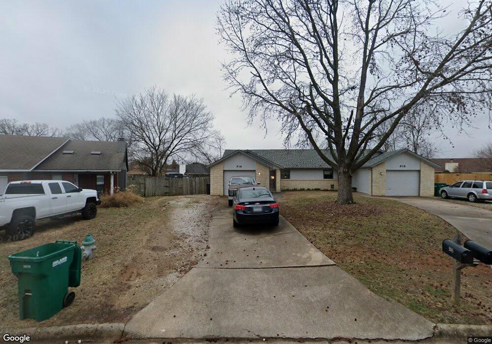 916 Turtle Creek Dr, Rogers, AR 72756 - photo 1