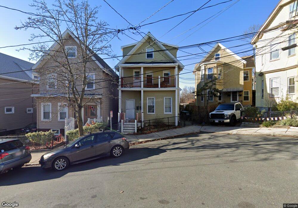 22 Wesley Park unit 1, Somerville, MA 02143 - photo 1