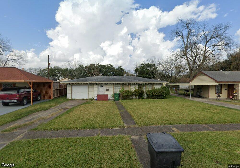 7423 Buena Vista St, Houston, TX 77087 - photo 1