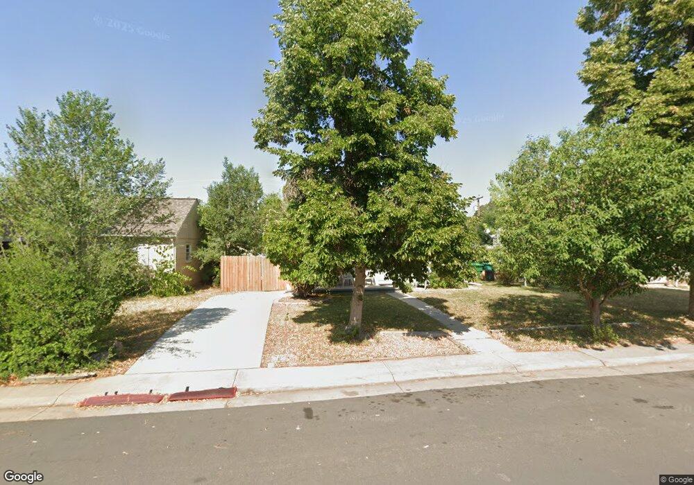 1135 Florence St, Aurora, CO 80010 - photo 1