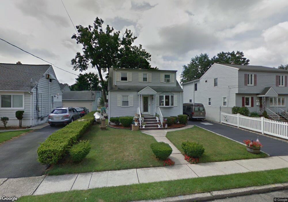 70 Macarthur Dr, Saddle Brook, NJ 07663 - photo 1