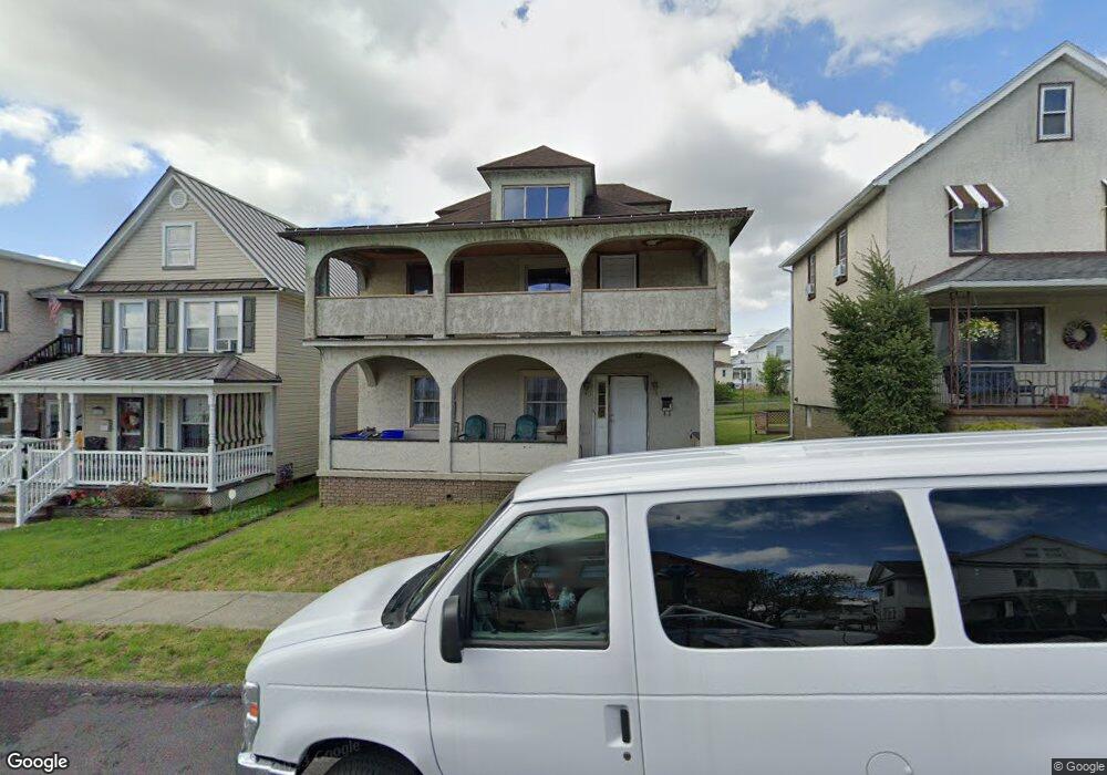 1207 1/2 Rundle St, Scranton, PA 18504 - photo 1