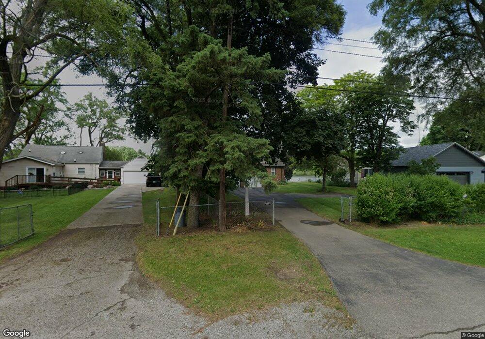 4075 Mitchell Dr, Flint, MI 48506 - photo 1