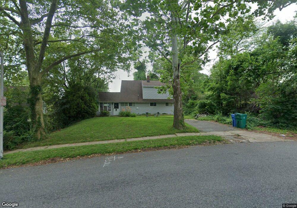 283 Red Cedar Dr, Levittown, PA 19055 - photo 1