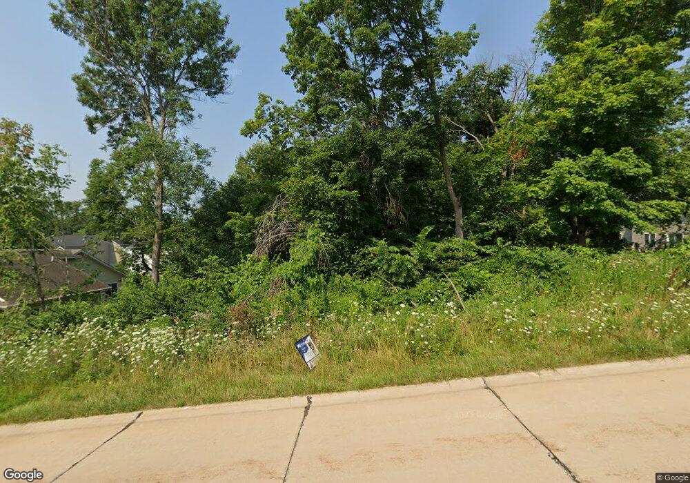 1912 Grannie Smith Ln NW, Cedar Rapids, IA 52405 - photo 1