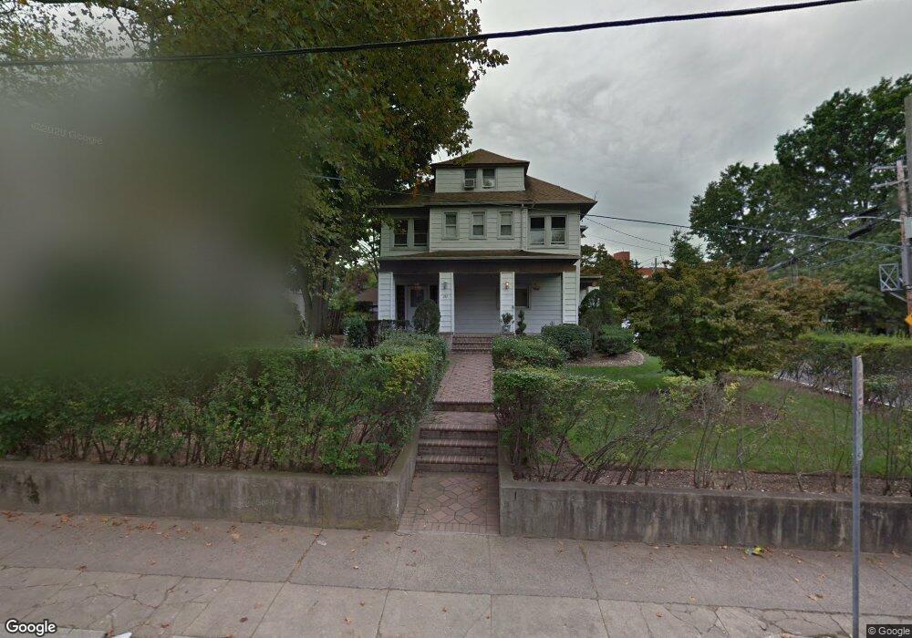 251 Woodmere Blvd, Woodmere, NY 11598 - photo 1