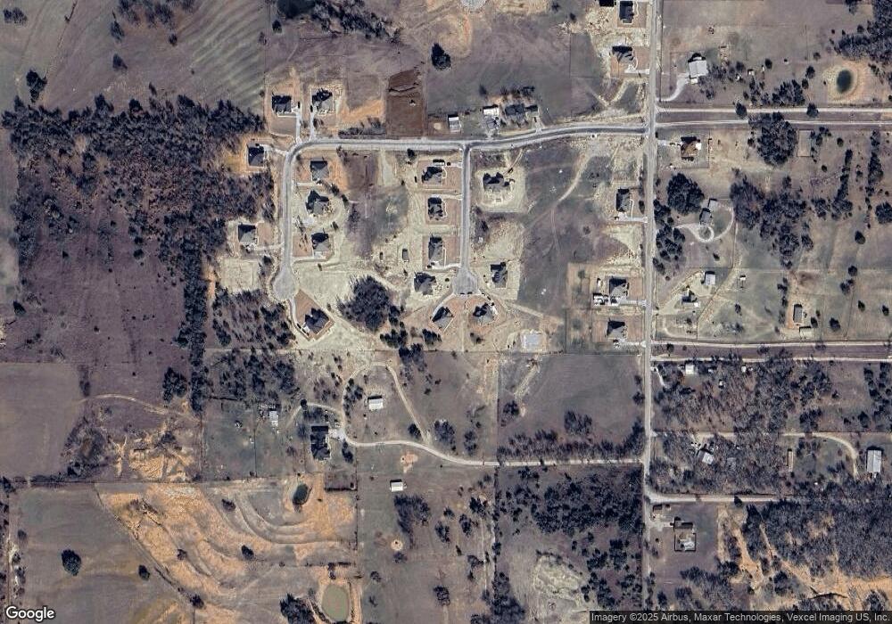 216 Marshall Dr, Springtown, TX 76082 - photo 1