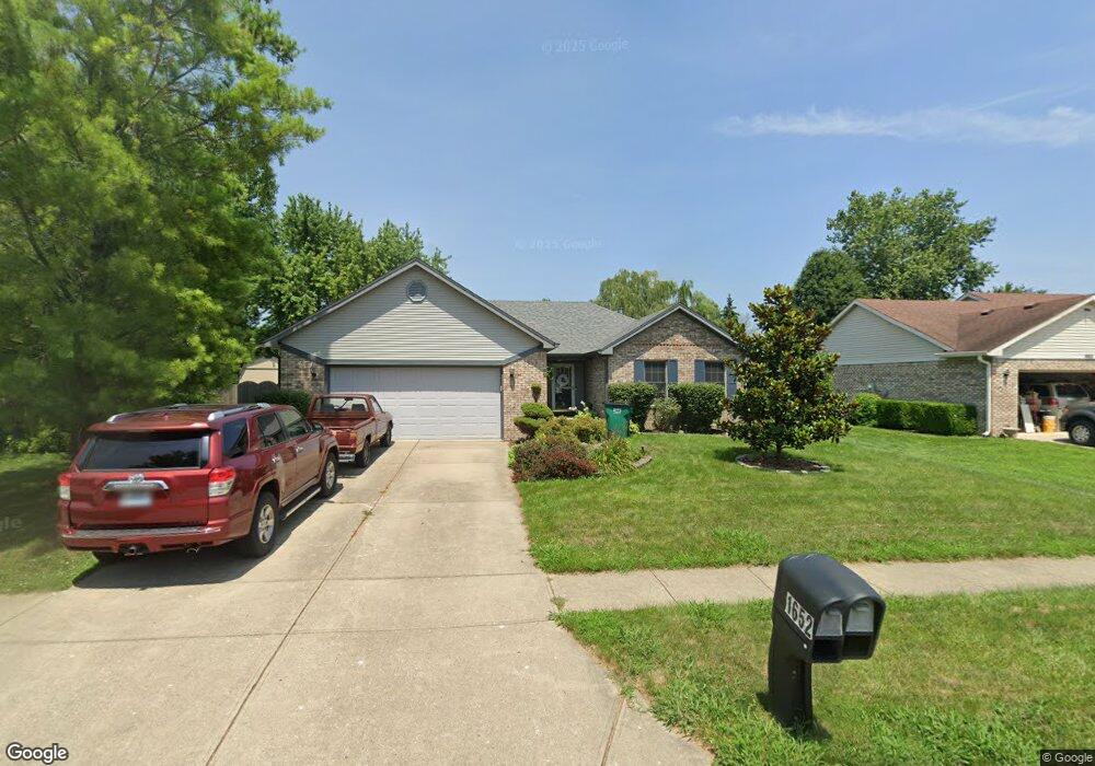 1652 Williamsburg Ln, Franklin, IN 46131 - photo 1