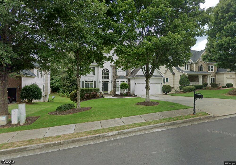 4025 Hillcrest View Ct, Suwanee, GA 30024 - photo 1