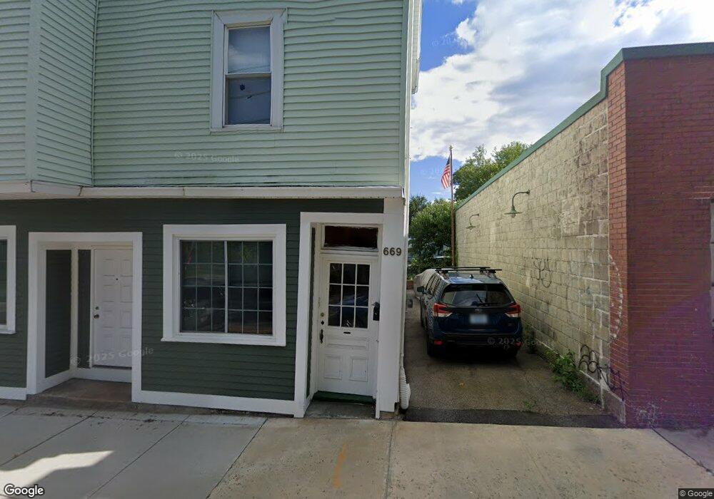 669 Wickenden St unit 2050, Providence, RI 02903 - photo 1