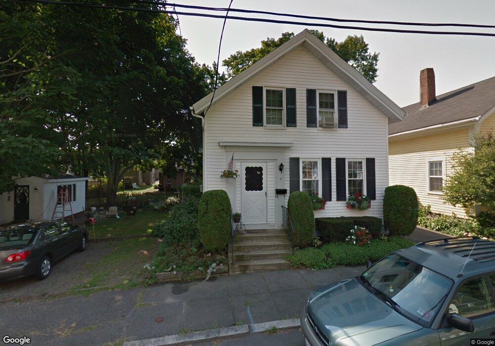 7 Carter St, Newburyport, MA 01950 - photo 1