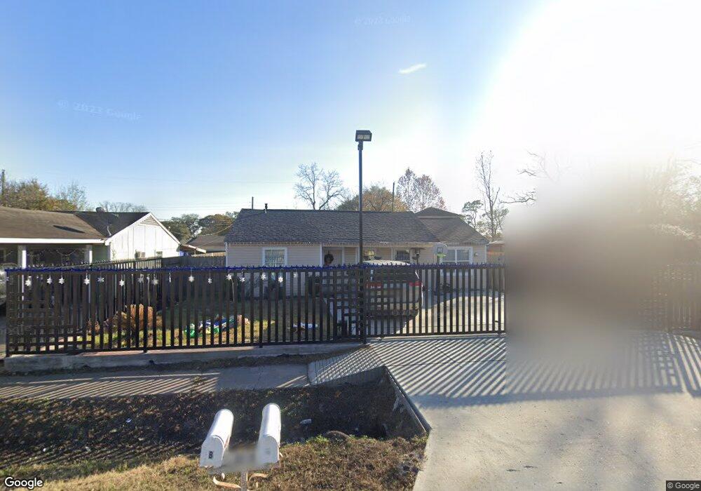 3210 Mohawk St, Houston, TX 77093 - photo 1