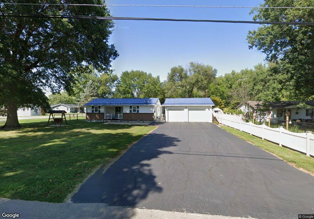 1954 Shady Ln, Columbus, IN 47201 - photo 1