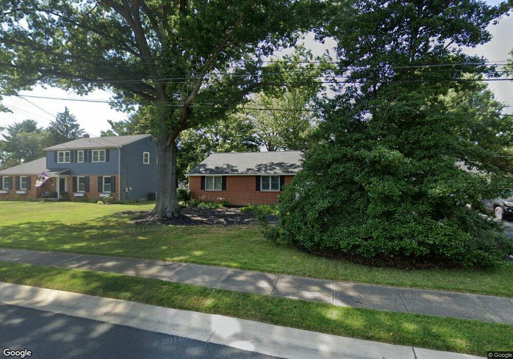 223 Hullihen Dr, Newark, DE 19711 - photo 1