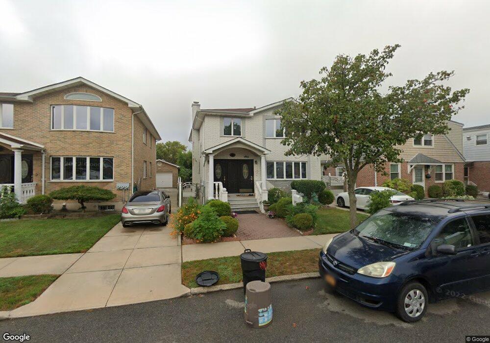 5316 190th St, Fresh Meadows, NY 11365 - photo 1