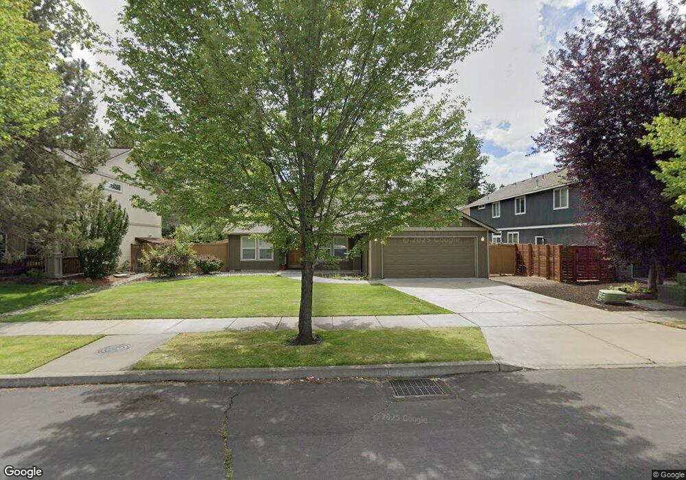 19839 Duck Call Ln, Bend, OR 97702 - photo 1